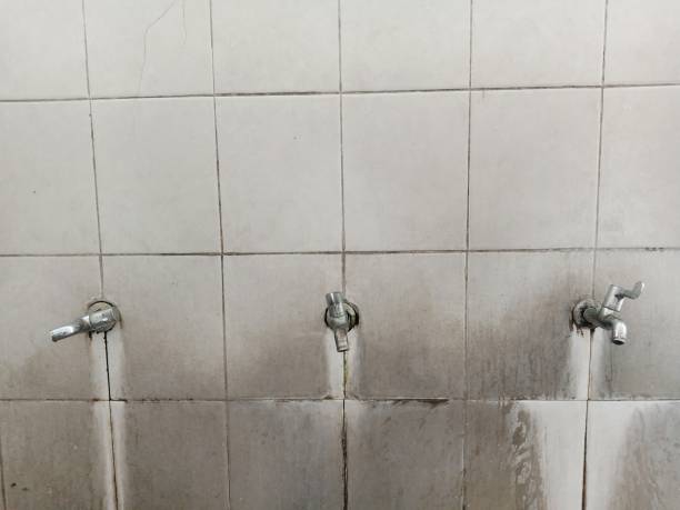 Sewage cleanup and water damage restoration in CT